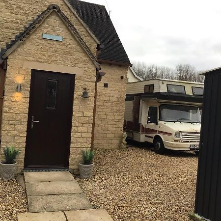 فندق بورتون أُنذ ووترفي  Mavis In The Cotswolds المظهر الخارجي الصورة